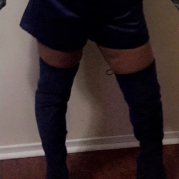 Over the knee - Picture 2 of 2